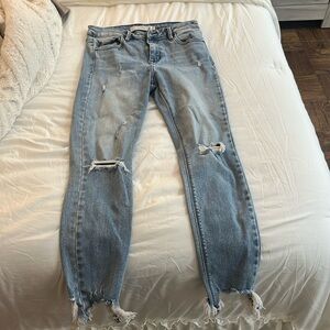 Hidden blue ripped skinny jeans